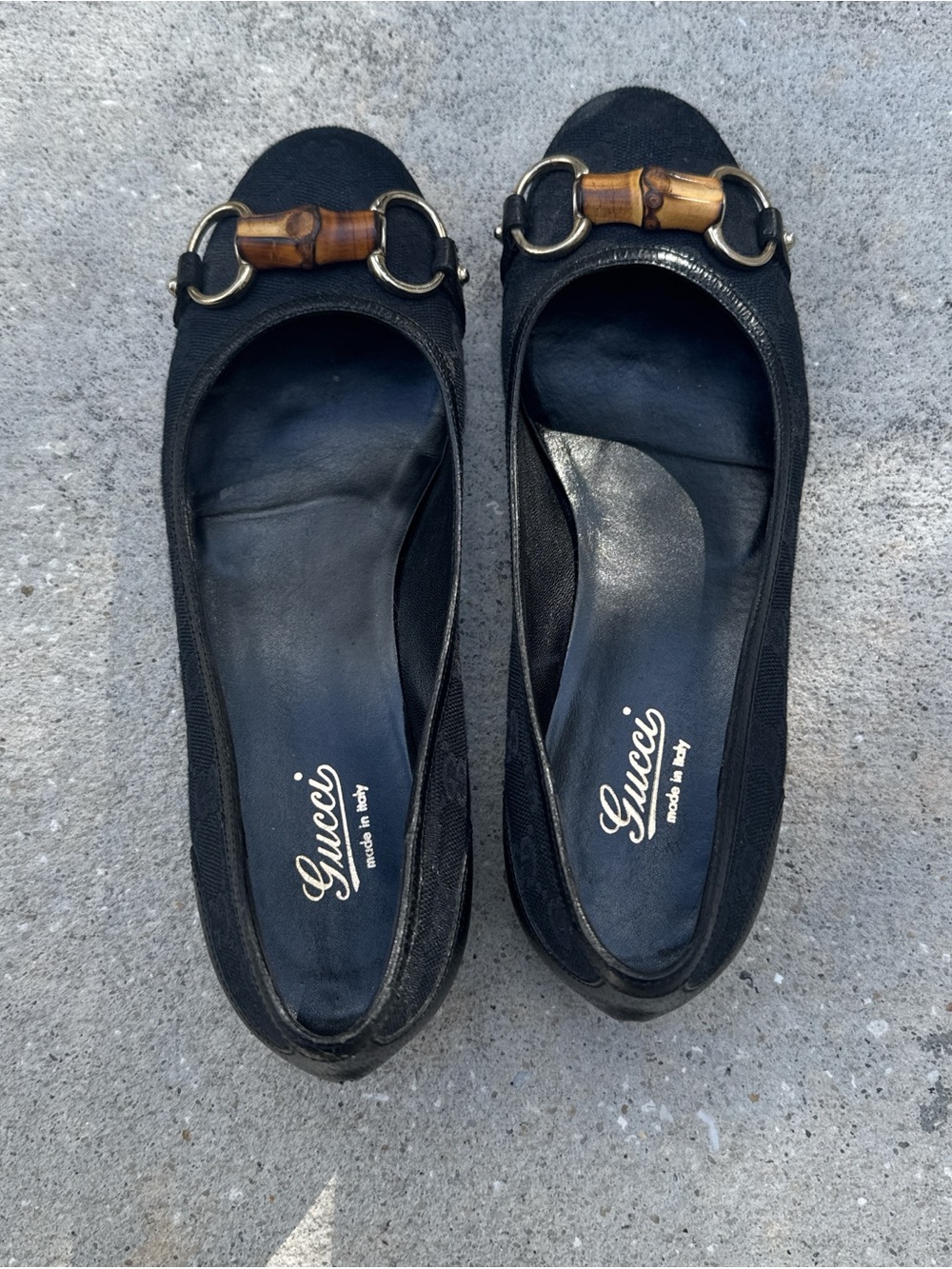 Gucci Black Flats with Bamboo Horsebit Accent